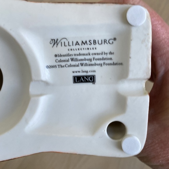 Williamsburg Palace Advance Building - Lang and Wise - Picture 6 of 10